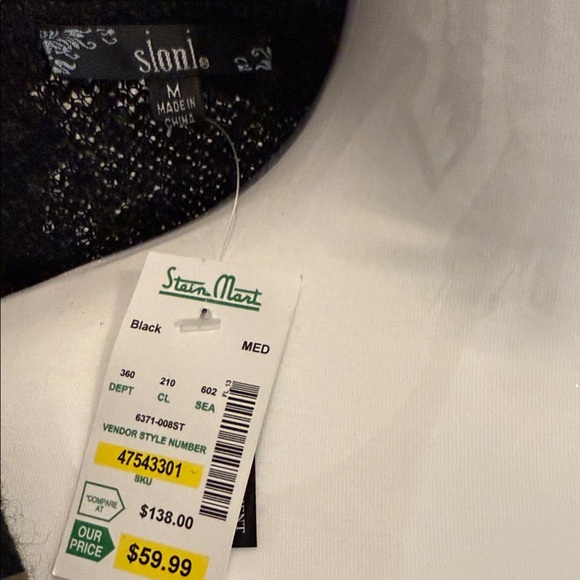 Sioni Black Knit Cardigan - Picture 2 of 9